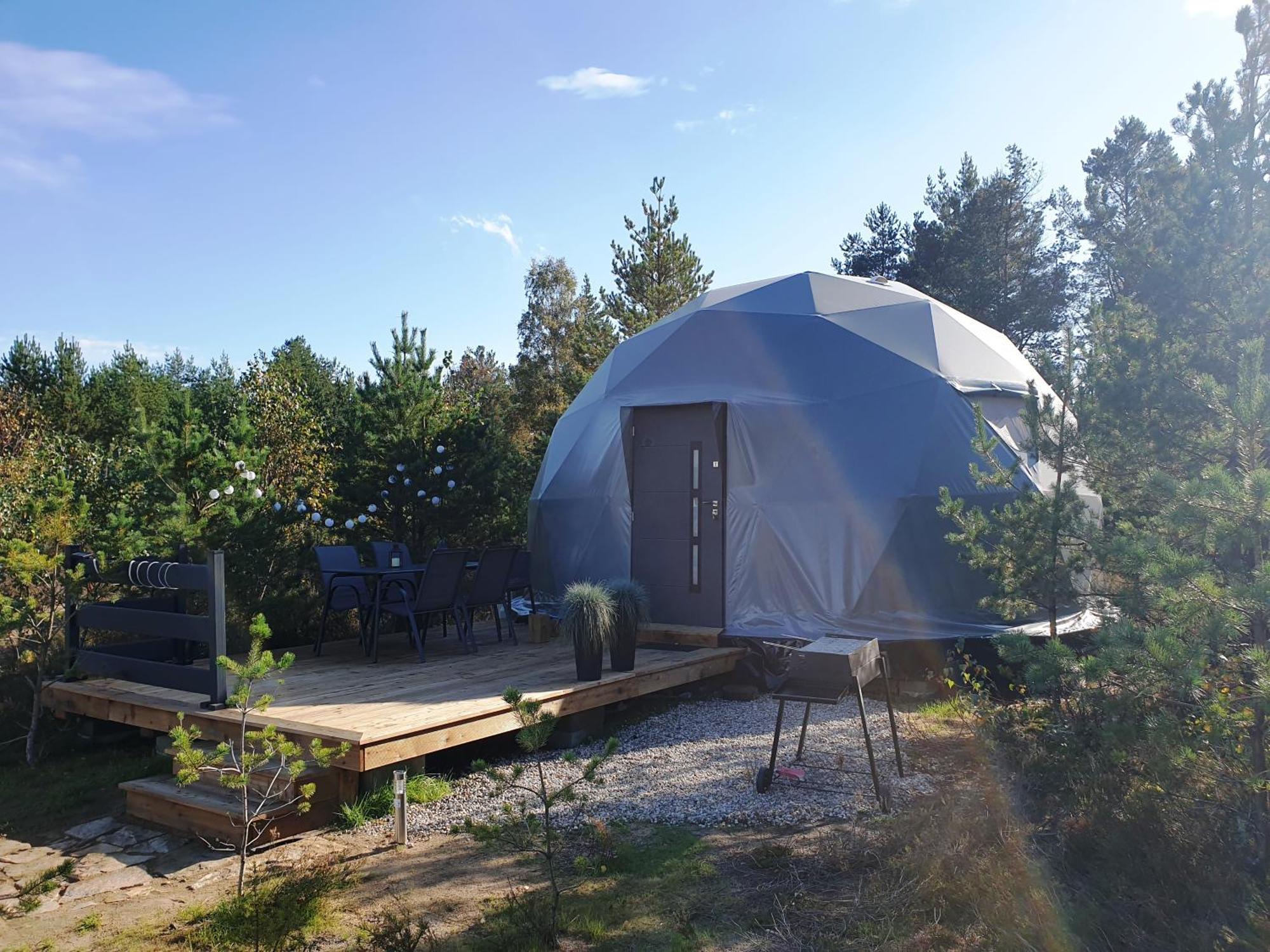 Hotel Podniebny Glamping Borsk Exterior foto